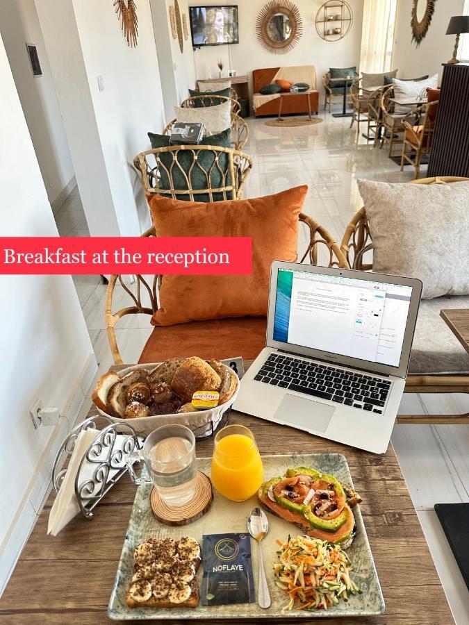 Cayro Almadies: Sea View Penthouse And Cosy Appartement