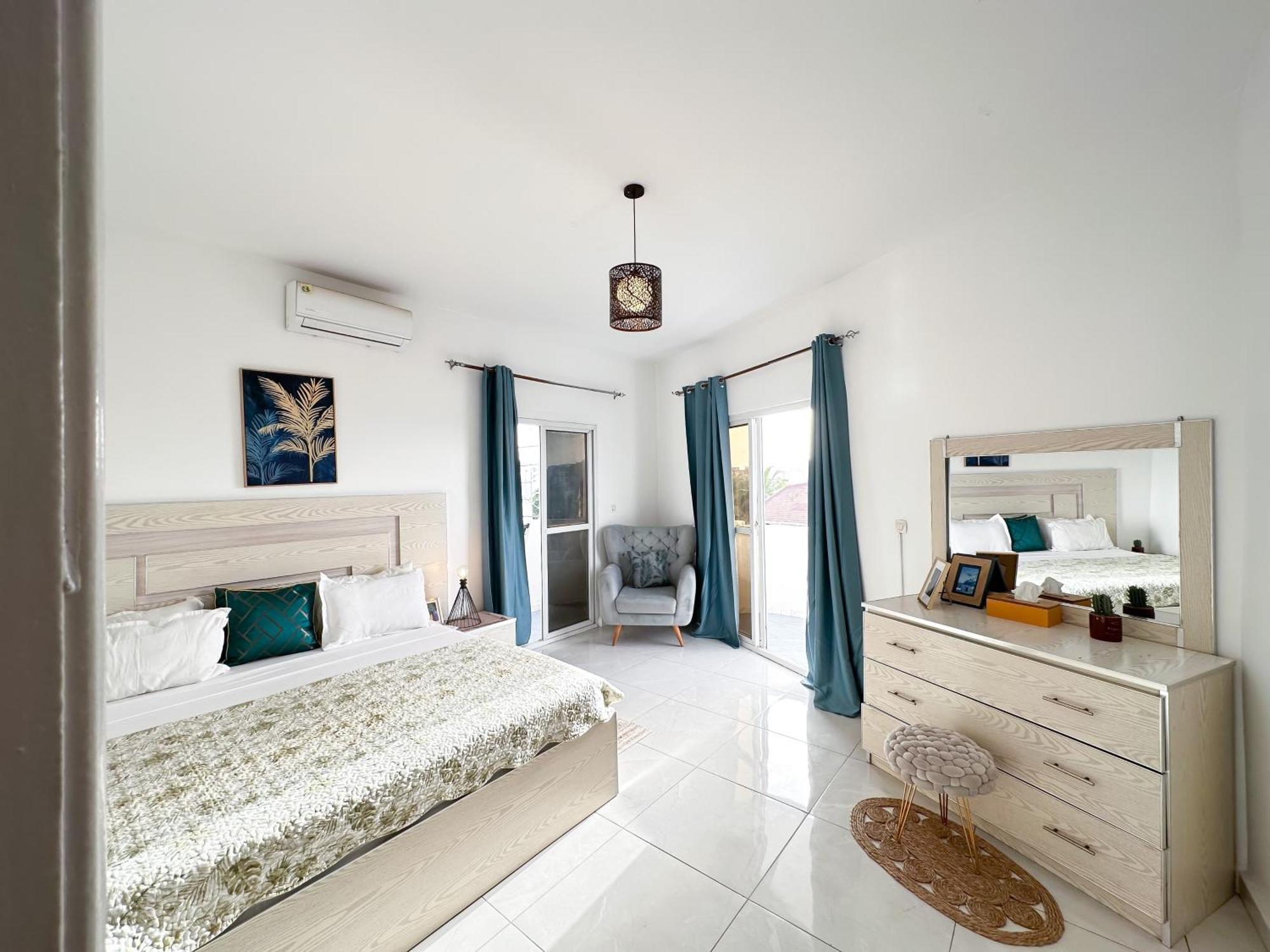 Cayro Almadies: Sea View Penthouse And Cosy
